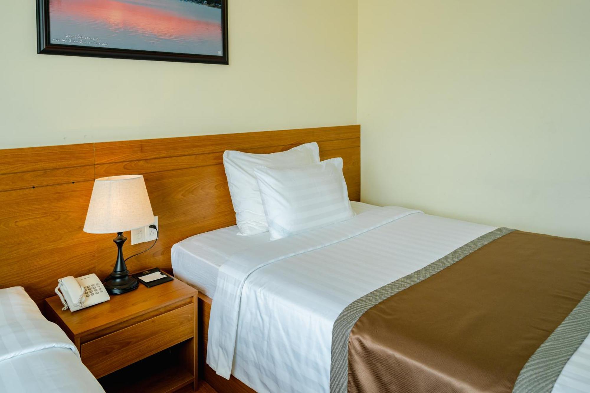 Bombo Dalat Hotel Eksteriør bilde
