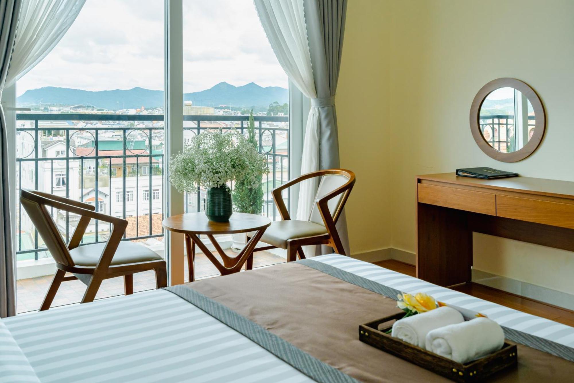 Bombo Dalat Hotel Eksteriør bilde