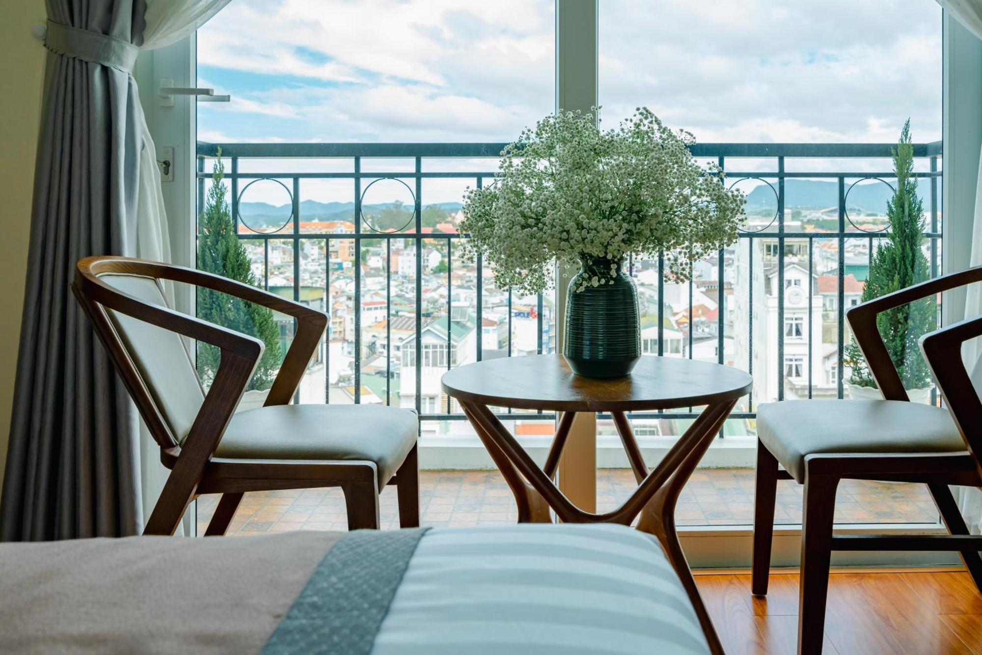 Bombo Dalat Hotel Eksteriør bilde