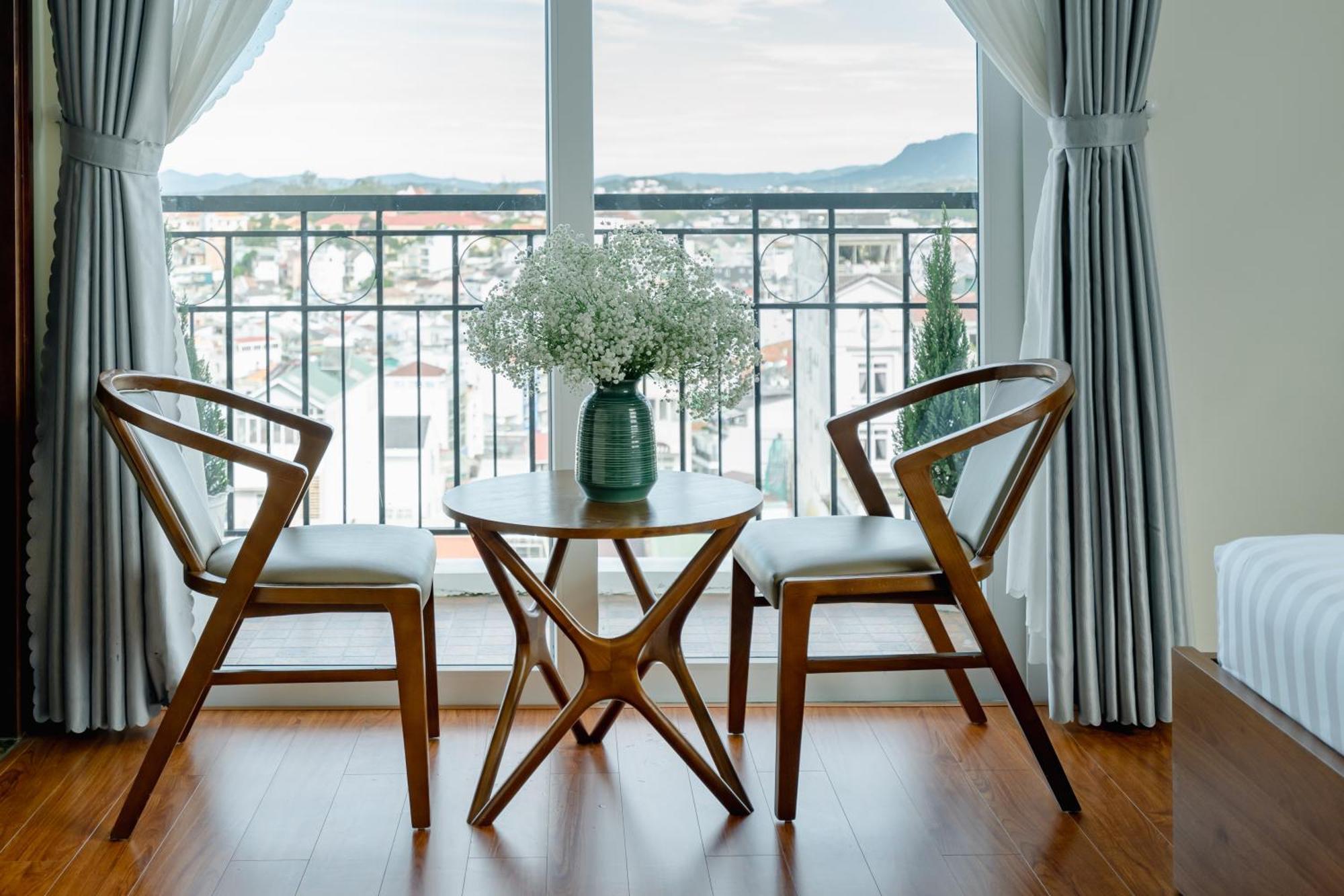 Bombo Dalat Hotel Eksteriør bilde